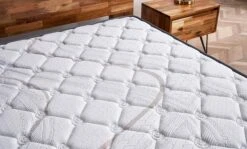 Matelas Latex Naturel 140x200x22cm -VIDAXL || BeCo || Emma Soldes 4976822c6c9c40b99fc33917448bd353