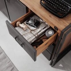 Buffet Manchester III -VIDAXL || BeCo || Emma Soldes sideboard manchester iii akazie teilmassiv metall 4876000